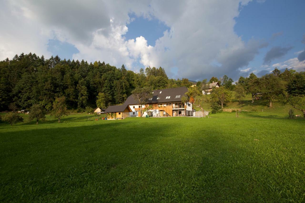 Apartments Tourist Farm Storman With Ev Ch-Station Tržič Exterior foto